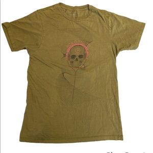 Echo Skull Tee